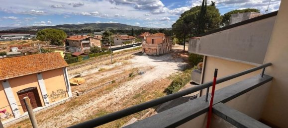 Studio in Perugia, Italy No. 277905 6