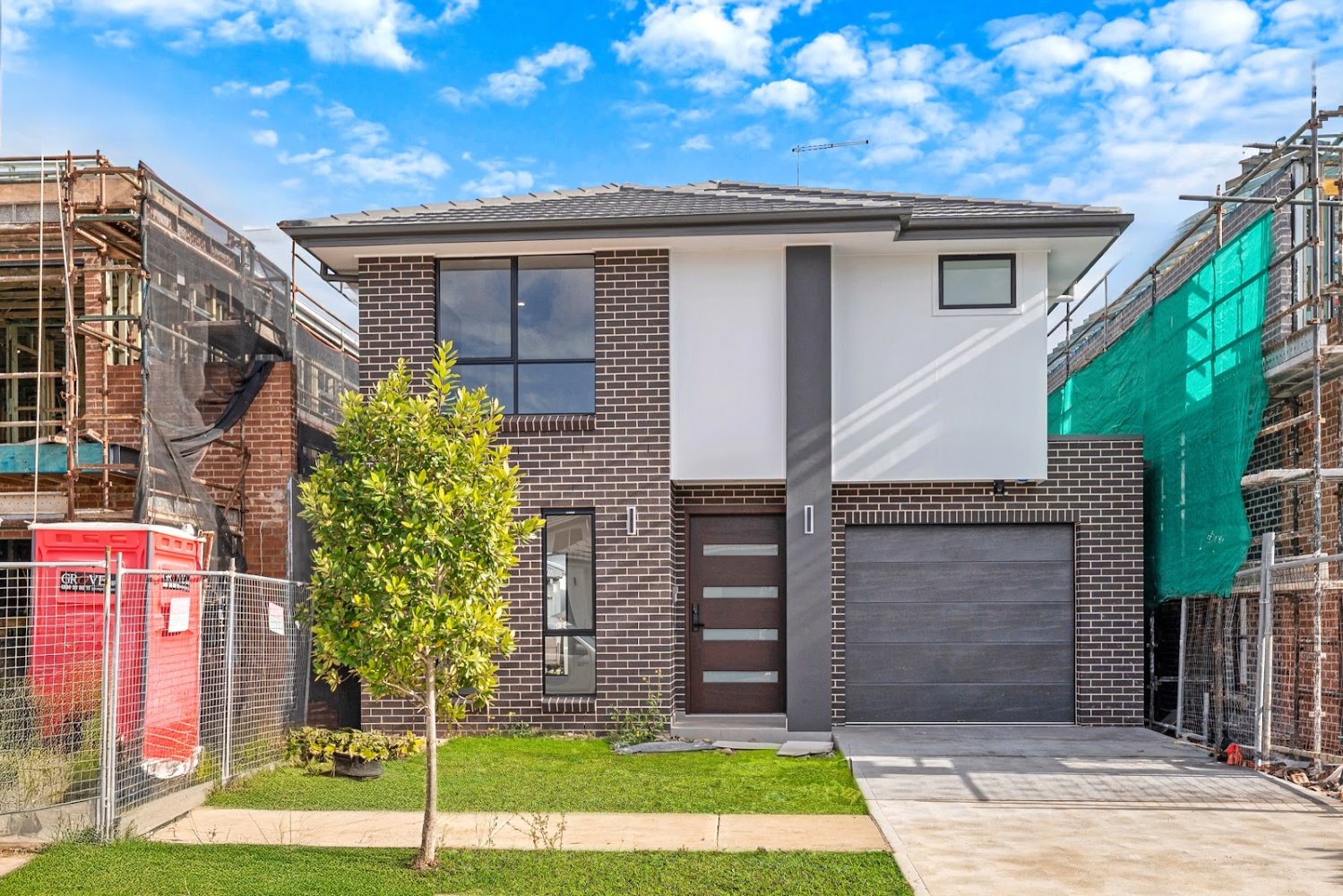 4 bedrooms House in Melonba, Australia No. 458