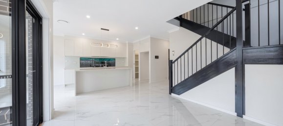 4 bedrooms House in Melonba, Australia No. 458 3