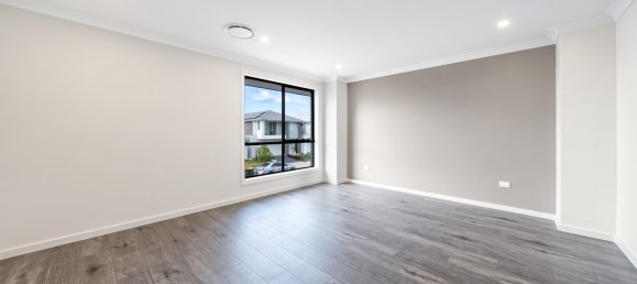 4 bedrooms House in Melonba, Australia No. 458 5