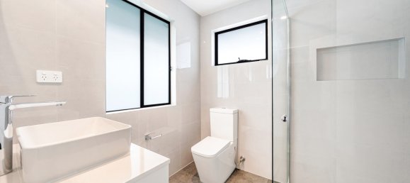 4 bedrooms House in Melonba, Australia No. 458 6