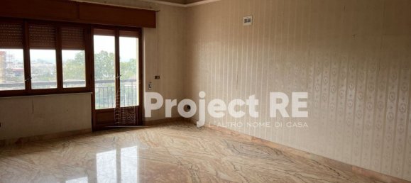 4 rooms Apartment in Reggio Calabria, Italy No. 42406 4
