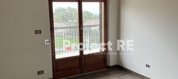 4 rooms Apartment in Reggio Calabria, Italy No. 42406 21