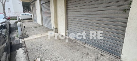 4 rooms Apartment in Reggio Calabria, Italy No. 42406 25