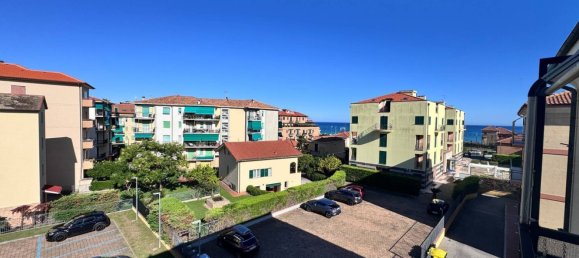 Apartamento de 2 dormitorios en Borgio Verezzi, Italy No. 312090 5