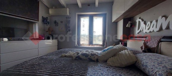 Квартира с 2 комнатами в Парабьяго, Италия № 329287 12