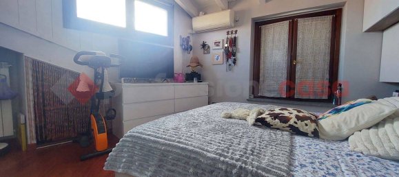 Квартира с 2 комнатами в Парабьяго, Италия № 329287 14