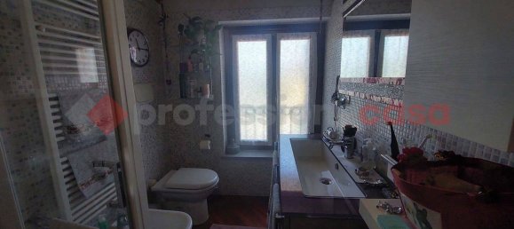 Квартира с 2 комнатами в Парабьяго, Италия № 329287 10