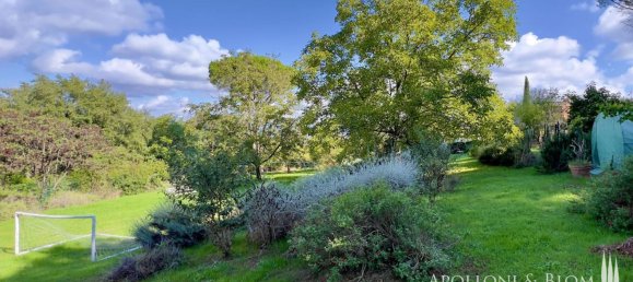 Вилла с 4 спальнями в Кьюси, Италия № 53469 14