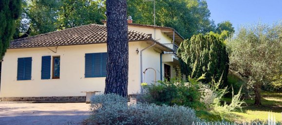 Вилла с 4 спальнями в Кьюси, Италия № 53469 43