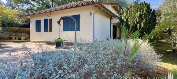 Вилла с 4 спальнями в Кьюси, Италия № 53469 4