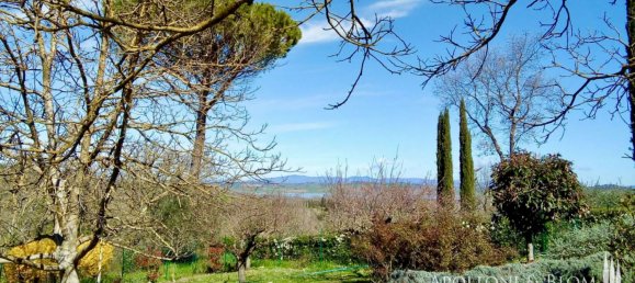 Вилла с 4 спальнями в Кьюси, Италия № 53469 44