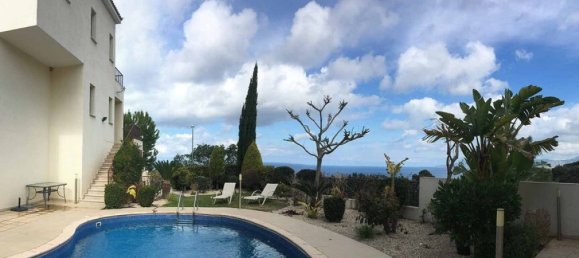 3 bedrooms Villa in Paphos, Cyprus No. 2299 3