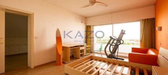 4 bedrooms Commercial property in Limassol, Cyprus No. 18641 15