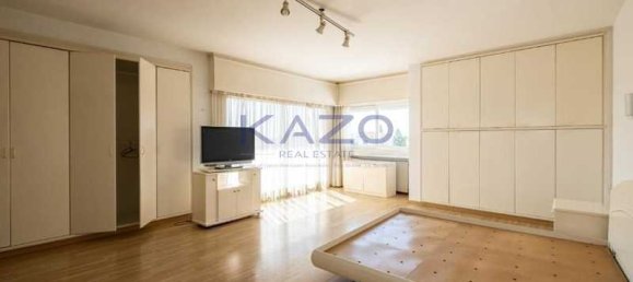 4 bedrooms Commercial property in Limassol, Cyprus No. 18641 7