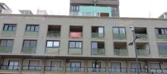 2-salle Propriété commerciale à Bari, Italy No. 358622 6