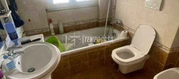 2 bedrooms Apartment in Desio, Italy No. 260180 10