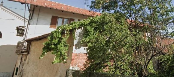 3 rooms Apartment in Castelletto Stura, Italy No. 171599 2