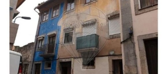 10 bedrooms Building in Porto, Portugal No. 96278 4