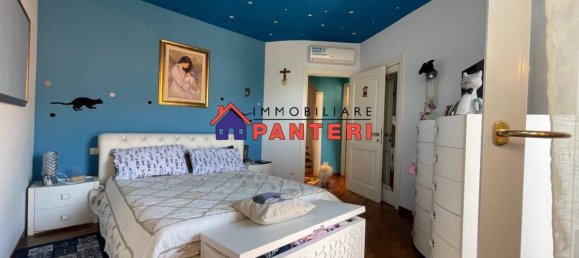 3 bedrooms Villa in Uzzano, Italy No. 167828 8