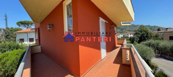 3 bedrooms Villa in Uzzano, Italy No. 167828 35