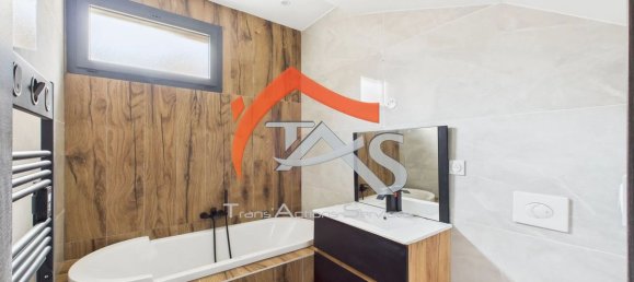 3 غرف نوم منزل في Saint-Chamond, France رقم 341152 8