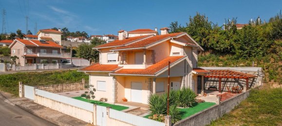 3 bedrooms House in Felgueiras, Portugal No. 29332 3