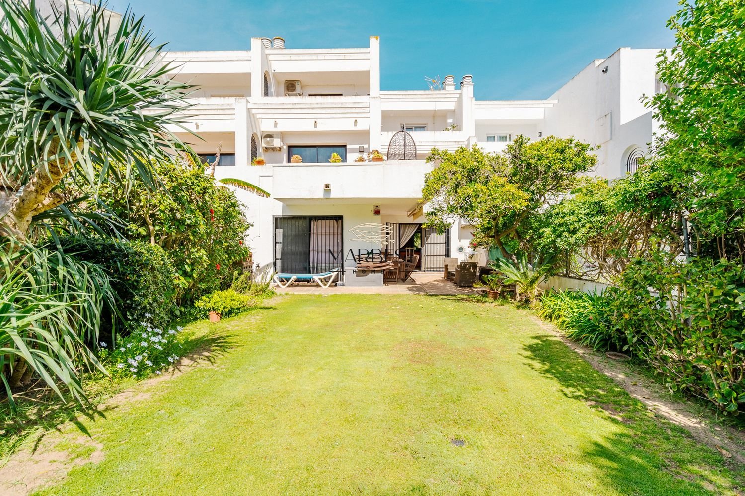 Apartamento de 2 dormitorios en Cádiz, Spain No. 150085