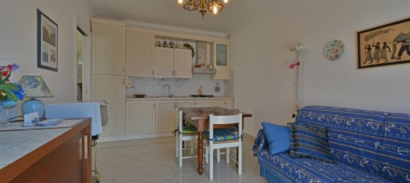 2 rooms Apartment in Borghetto Santo Spirito, Italy No. 112028 32