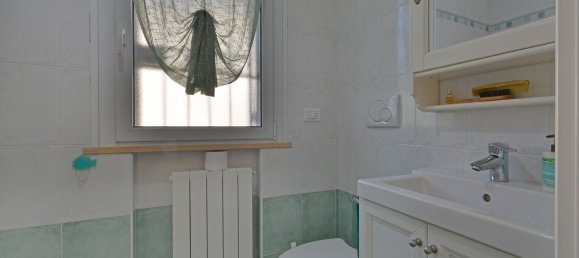 2 rooms Apartment in Borghetto Santo Spirito, Italy No. 112028 12