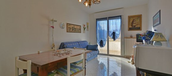 2 rooms Apartment in Borghetto Santo Spirito, Italy No. 112028 22