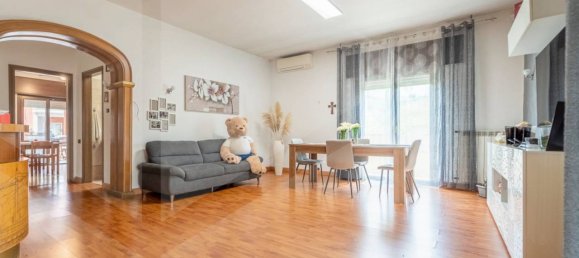 Apartamento de 5 divisões em Rome, Italy N.º 23030 16