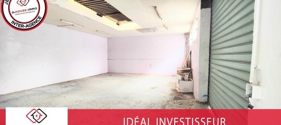 3 bedrooms Building in Seine-Saint-Denis, France No. 134785 2