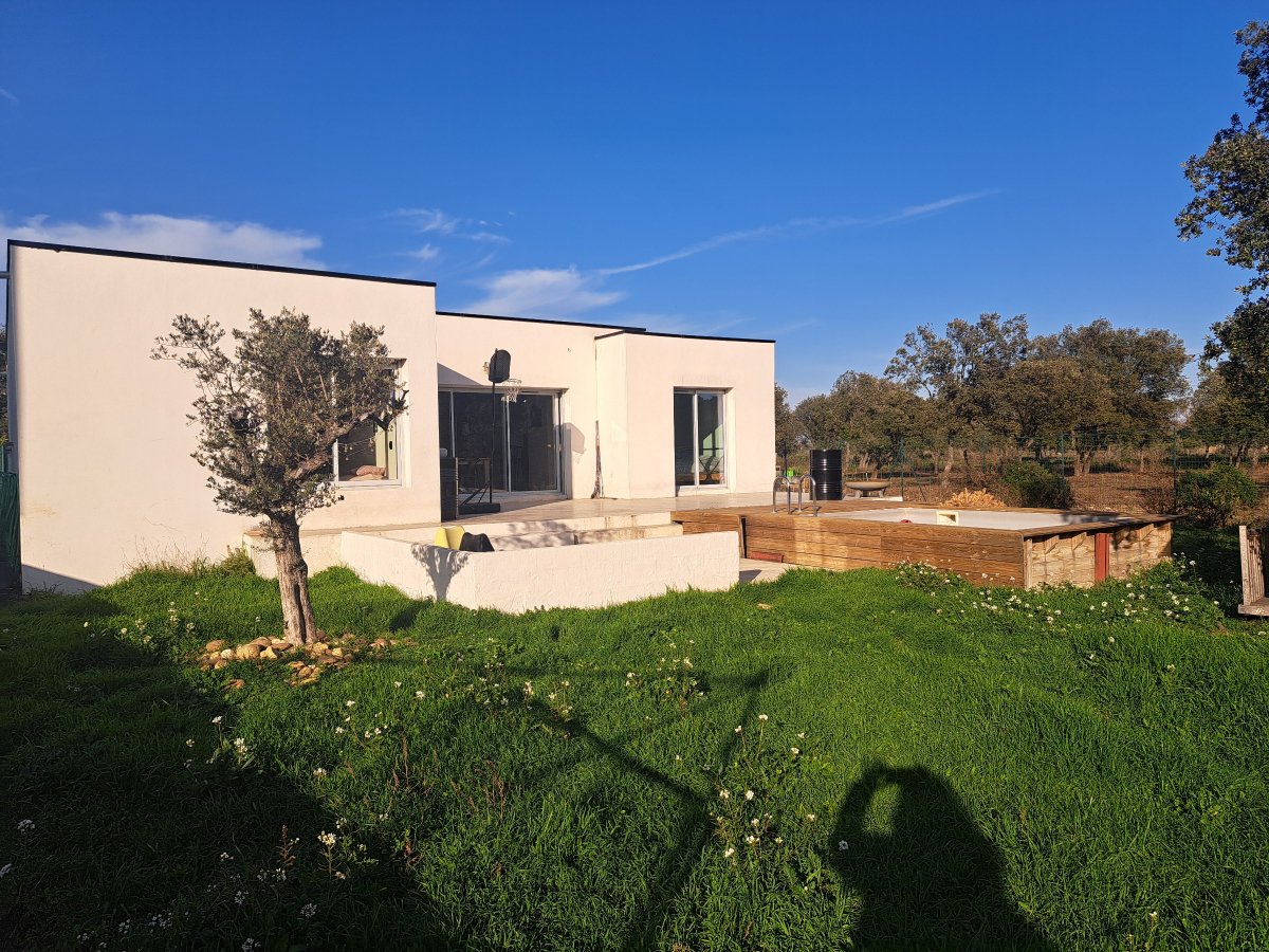 4 Schlafzimmer Villa in Rochefort-du-Gard, France, Nr. 207767