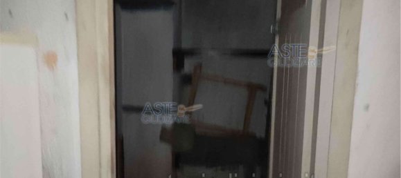 5 rooms Apartment in Pomezia, Italy No. 16319 15