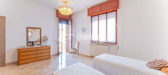 4-salle Villa à Inveruno, Italy No. 273869 26