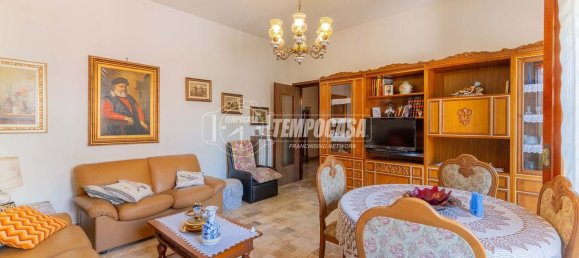 4-salle Villa à Inveruno, Italy No. 273869 2