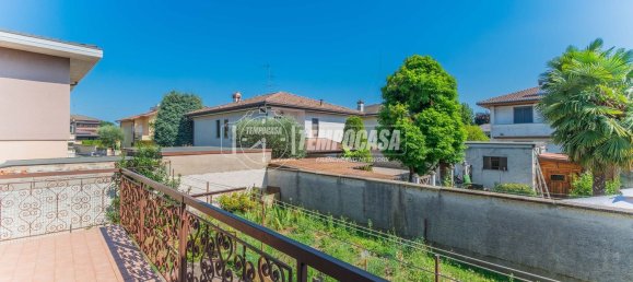 4-salle Villa à Inveruno, Italy No. 273869 23