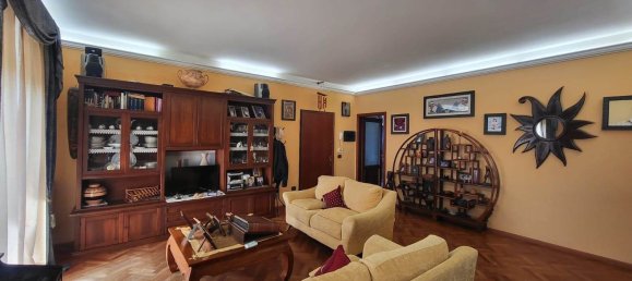 4-salle Appartement à Syracuse, Italy No. 250201 3