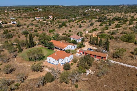 4 غرف نوم منزل في Lagos, Portugal رقم 351221