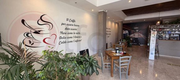 3غرفة عقار تجاري في Aquino, Italy رقم 284858 2