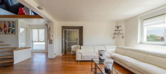 5 bedrooms House in Brumath, France No. 278223 2