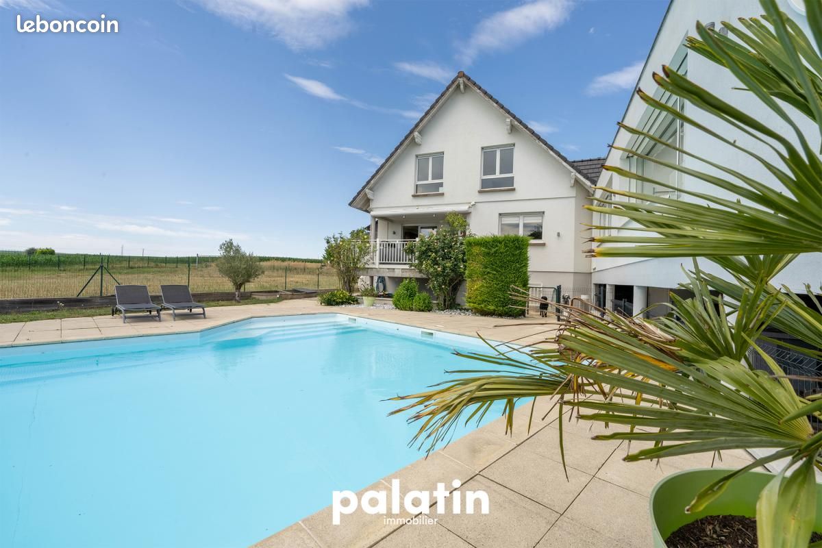 5 bedrooms House in Brumath, France No. 278223