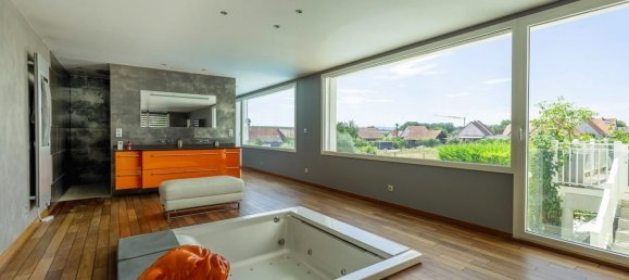 5 bedrooms House in Brumath, France No. 278223 9