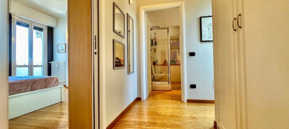 4 rooms Penthouse in Magenta, Italy No. 339094 5