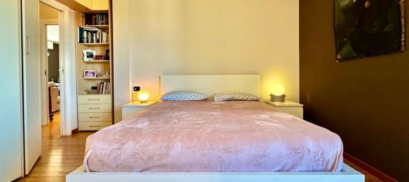 4 rooms Penthouse in Magenta, Italy No. 339094 7