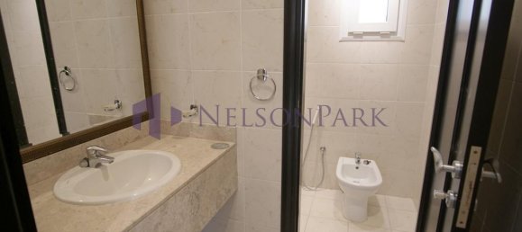 6 bedrooms Villa in Doha, Qatar No. 1164 7