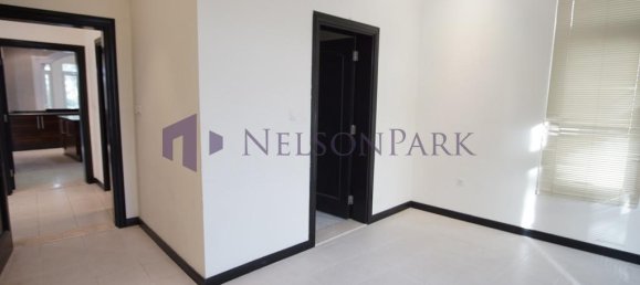 6 bedrooms Villa in Doha, Qatar No. 1164 8