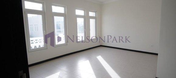 6 bedrooms Villa in Doha, Qatar No. 1164 11