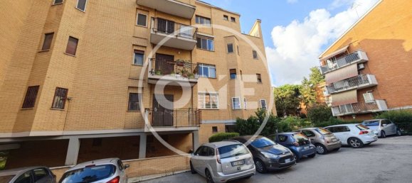 3 bedrooms Apartment in Pomezia, Italy No. 351789 2